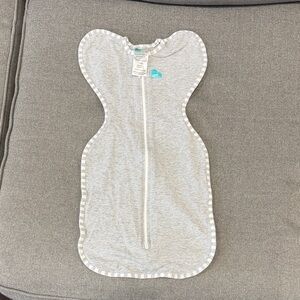 Love to Dream Gray Swaddle with Zipper